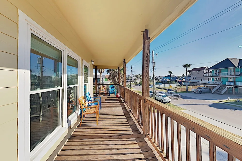 4BR 4BA Beach Beauty Port Aransas by RedAwning