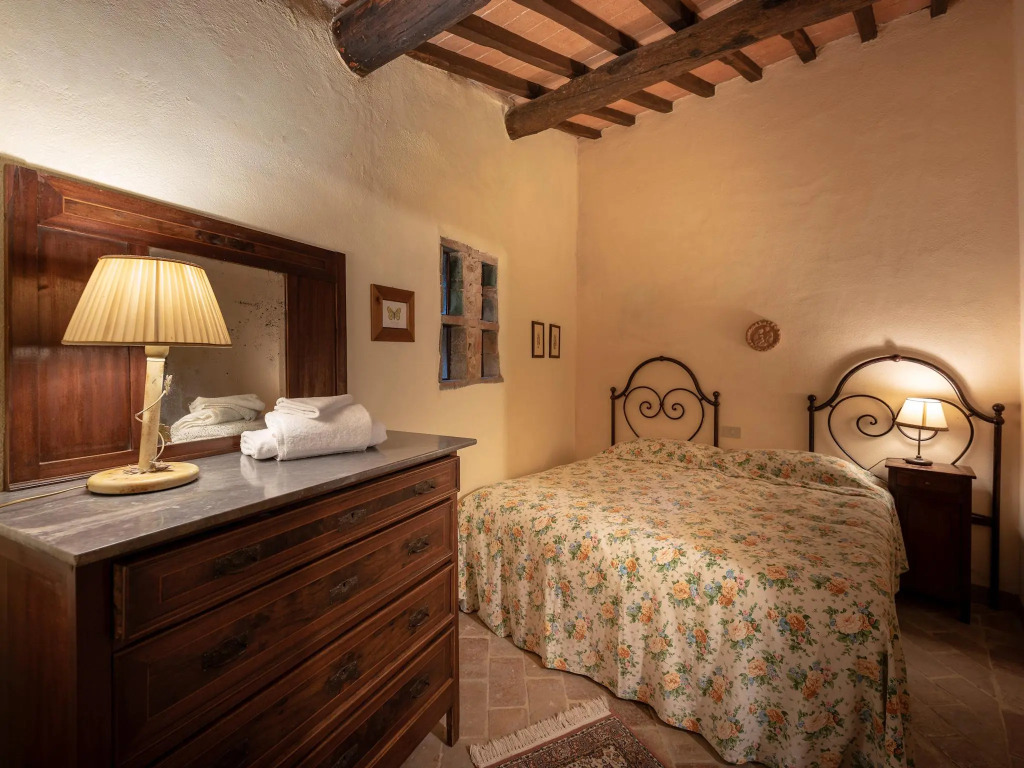 Apartment in Chianti With Pool ID 3939