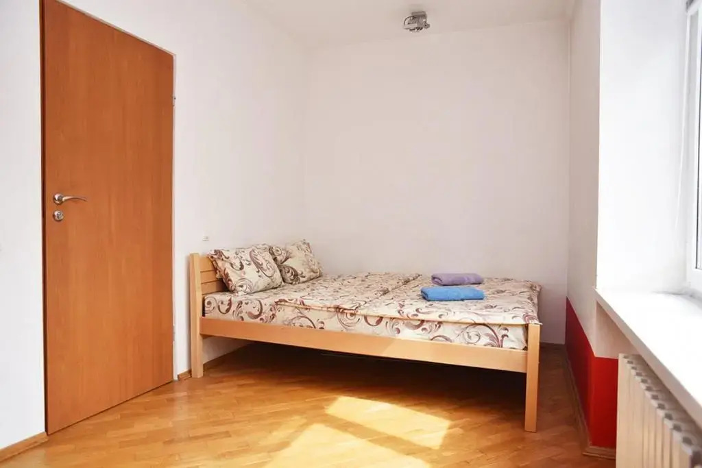 Kvartira po prospektu Pobedy, 5