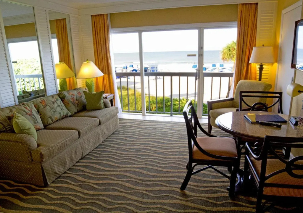 Island Grand at TradeWinds