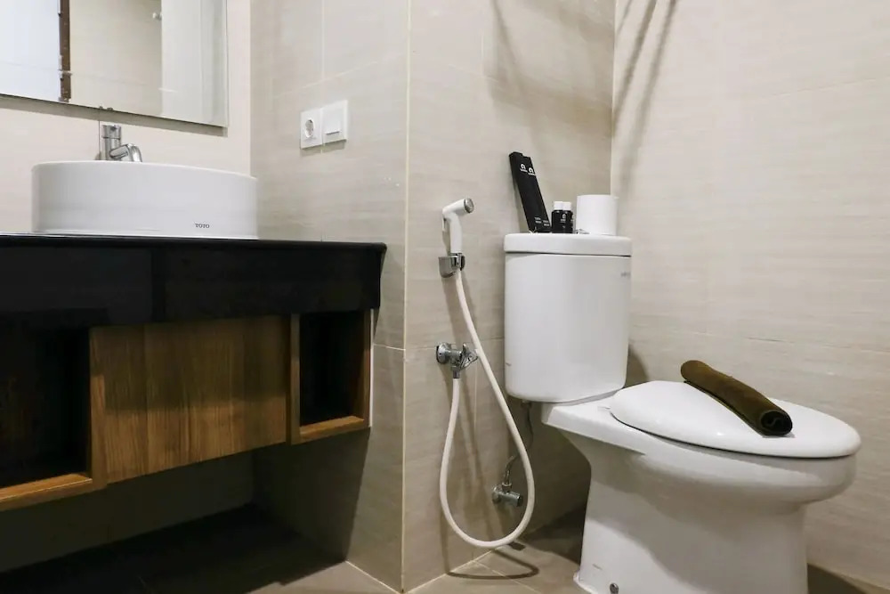 Good Deal Studio Apartment At Green Kosambi Bandung