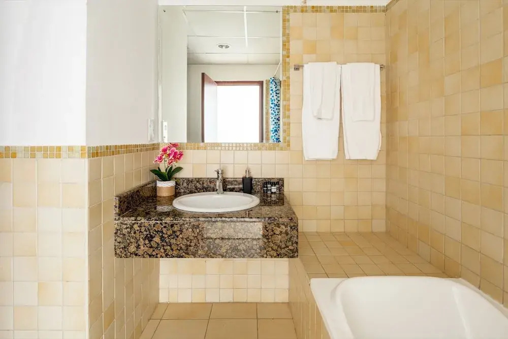 Luxurious 2BR in JBR With Amazing Marina Views!