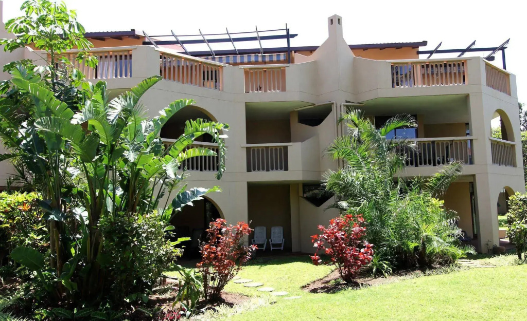 La Lucia Sands Beach Resort