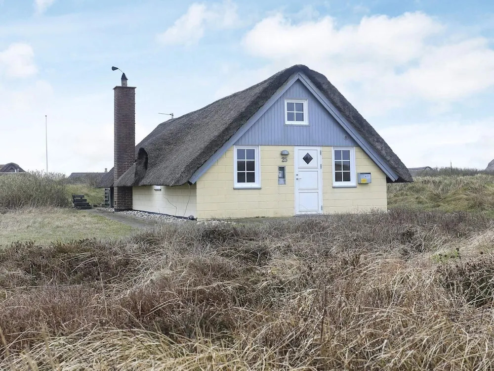 6 Person Holiday Home in Ringkobing