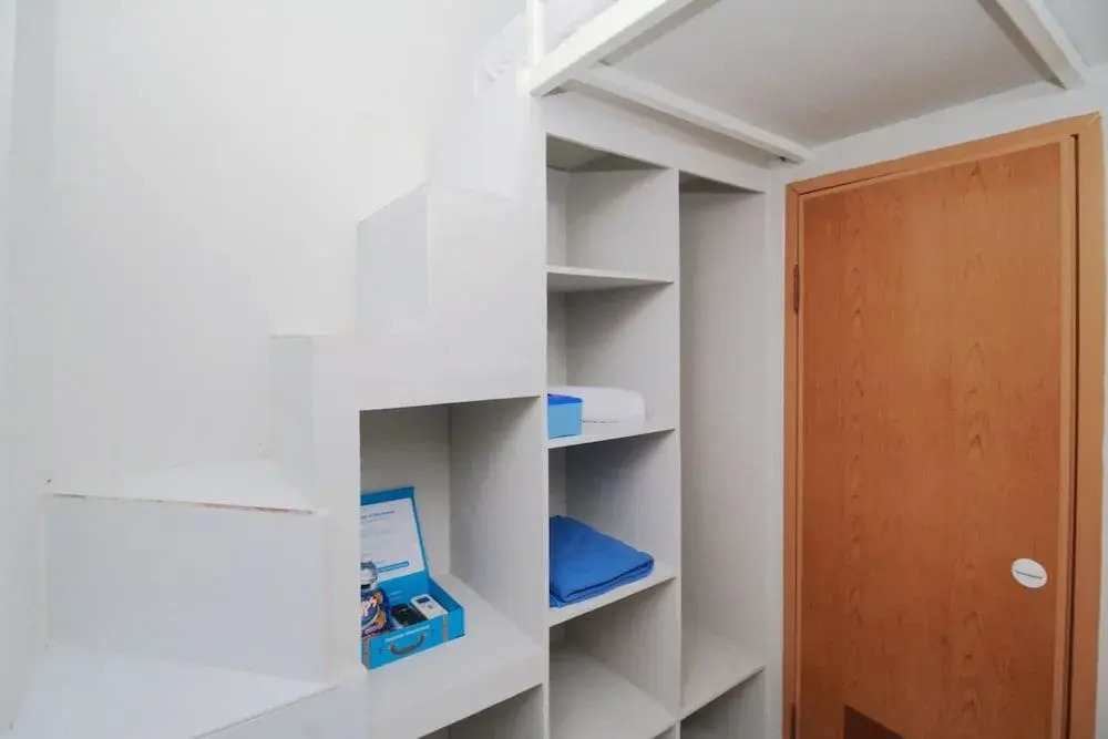Airy Eco Syariah Cengkareng Cendrawasih Raya Empat 33 Jakarta