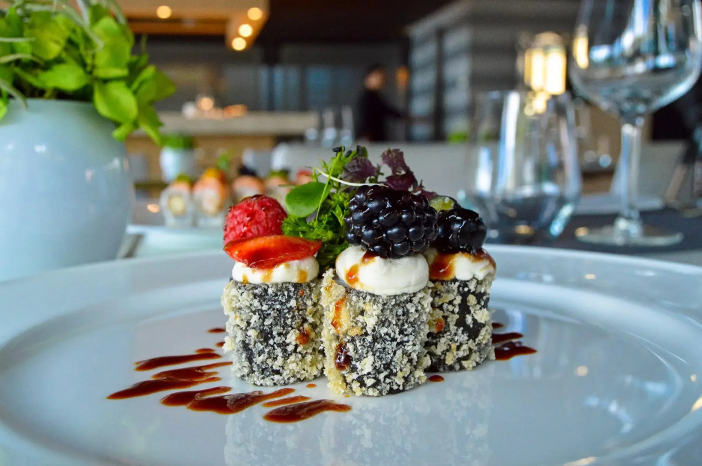 Eight Hotel Paraggi