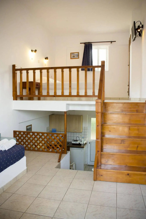Level Houses