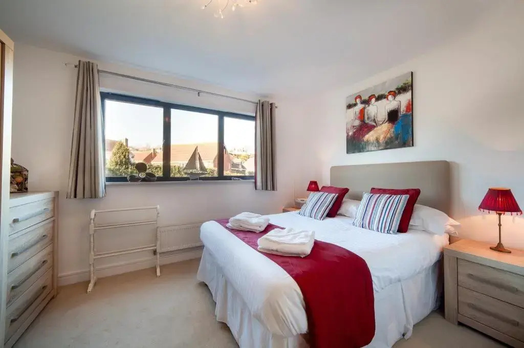 Beaches - South Sands Beach House
