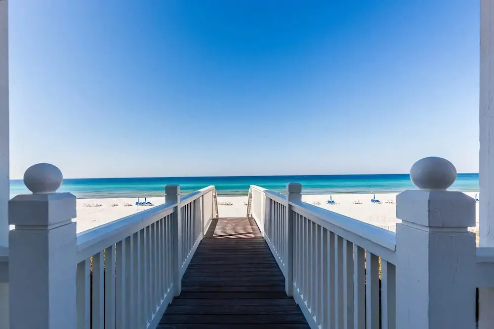 Boogie Board Inn 4 Bedrooms 4 Bathrooms Home