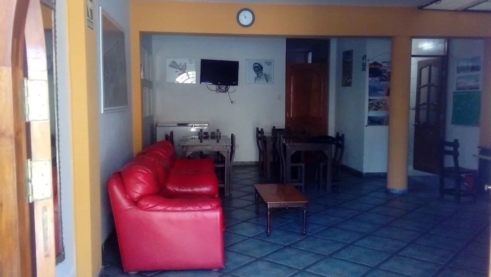 Hostal Buen Pastor