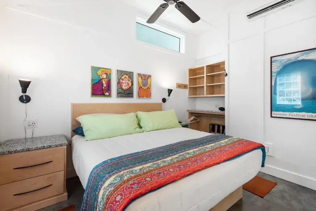 NEW Folly Vacation Listing 209 East Cottage near the beach