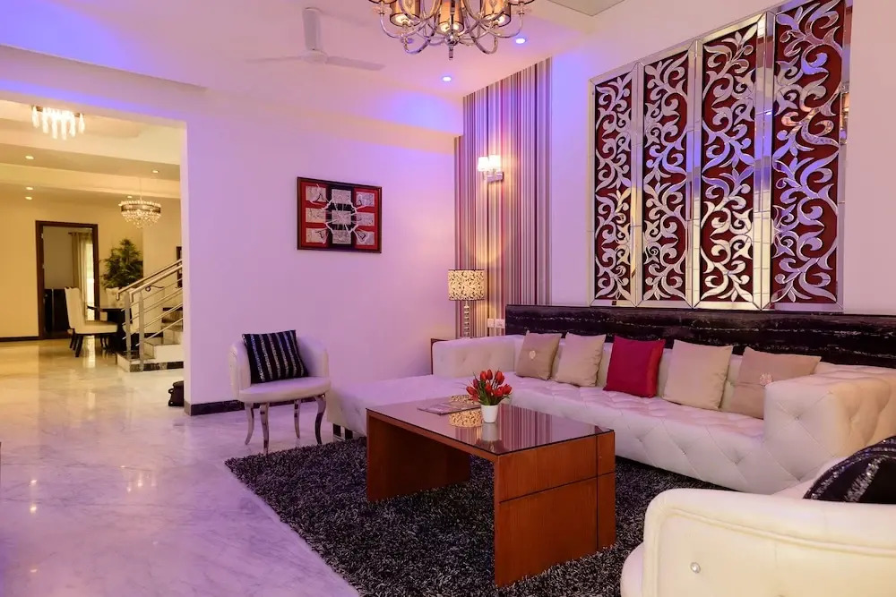 Swiss Royal Suites