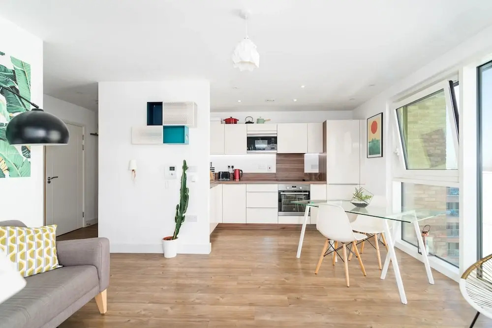 Lovely Studio Flat w/ Terrace in Southeast London