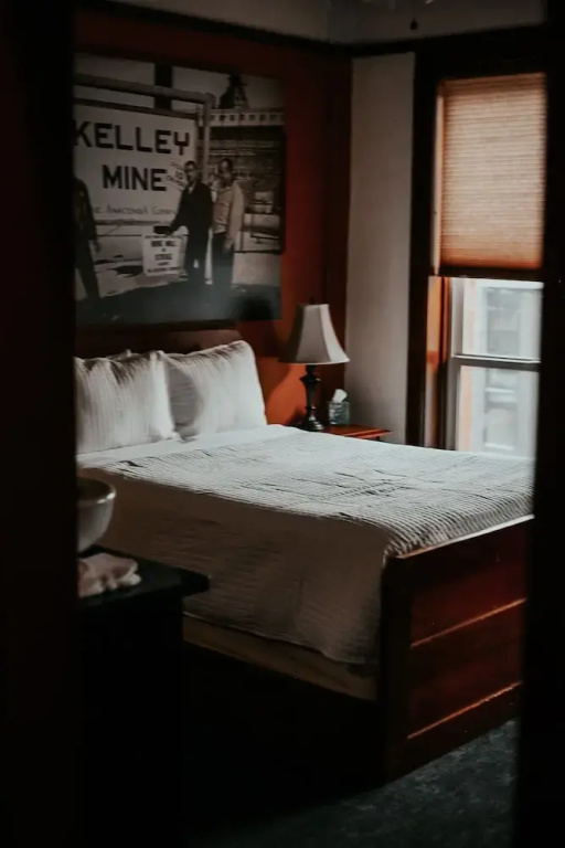The Miner's Boutique Hotel