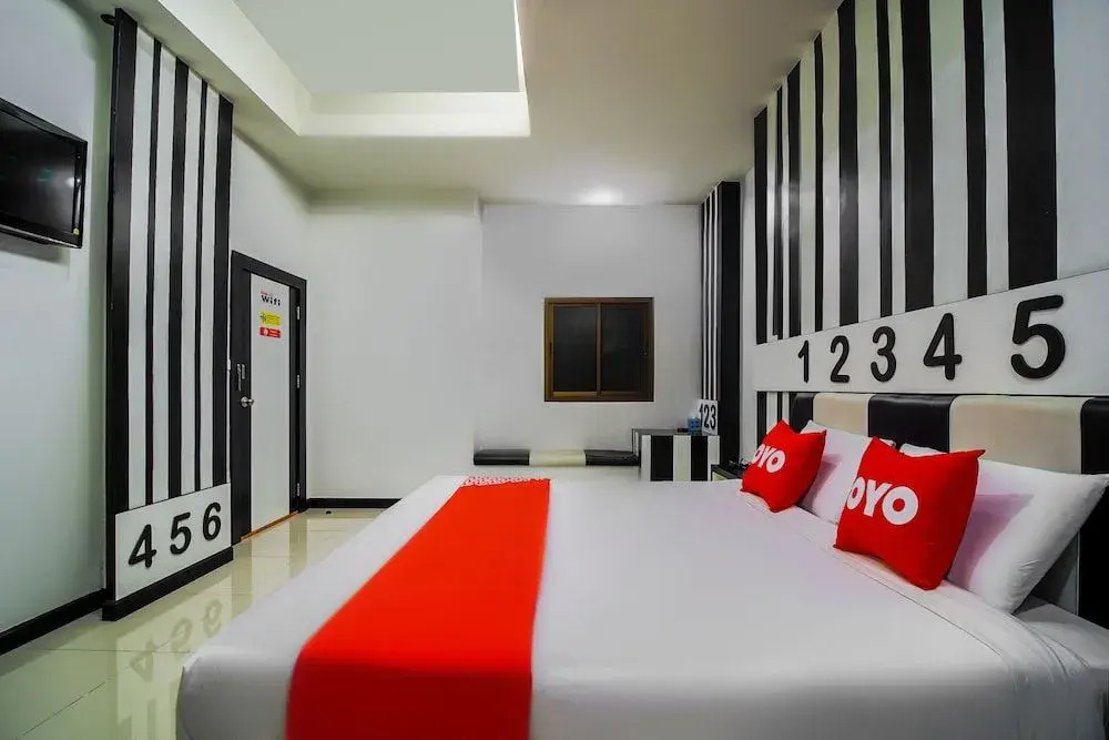 OYO 535 Phadaeng Hotel