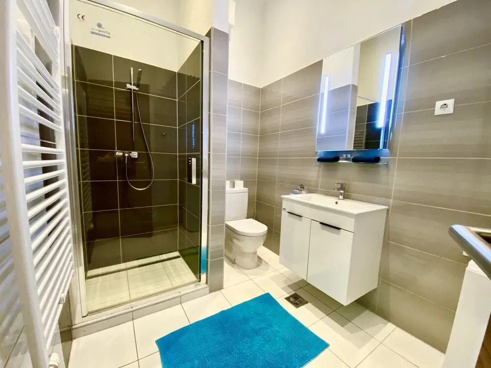 GRACIA APARTMENT HOUSE