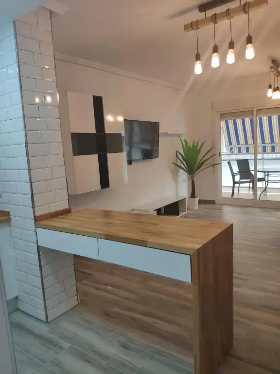 Piso recien reformado a menos de 50m de la playa
