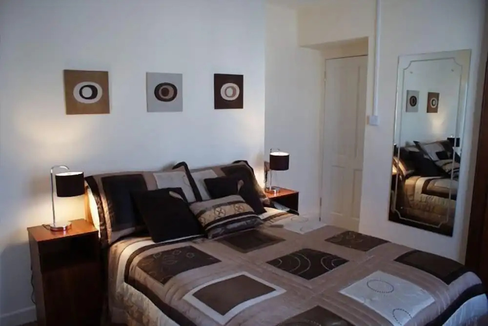 Wards Hotel