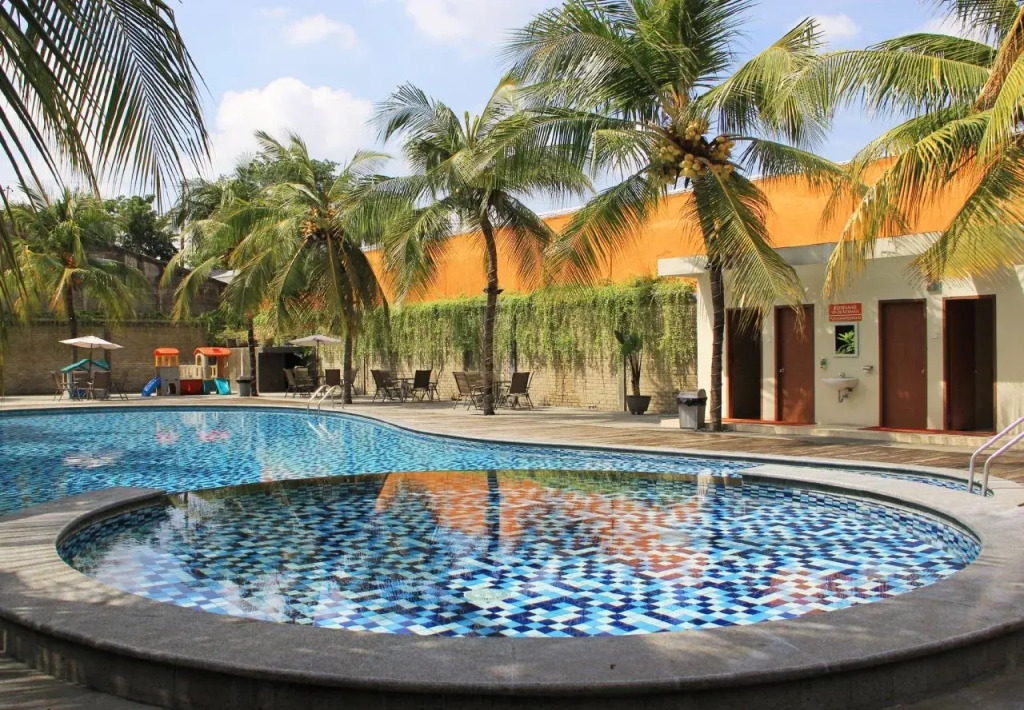 Narita Hotel Surabaya