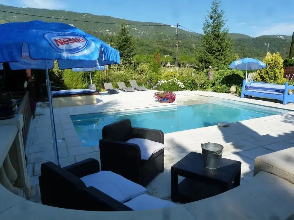 Les Bambous B&B