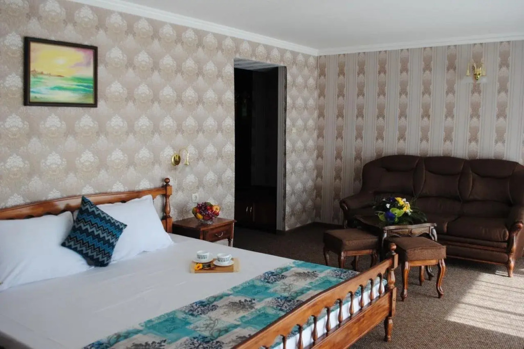 Mercury Hotel- All Inclusive