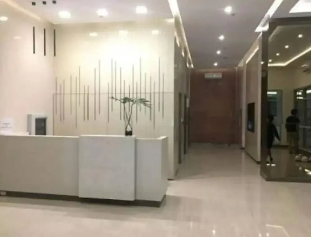 Roy's Condo Pad