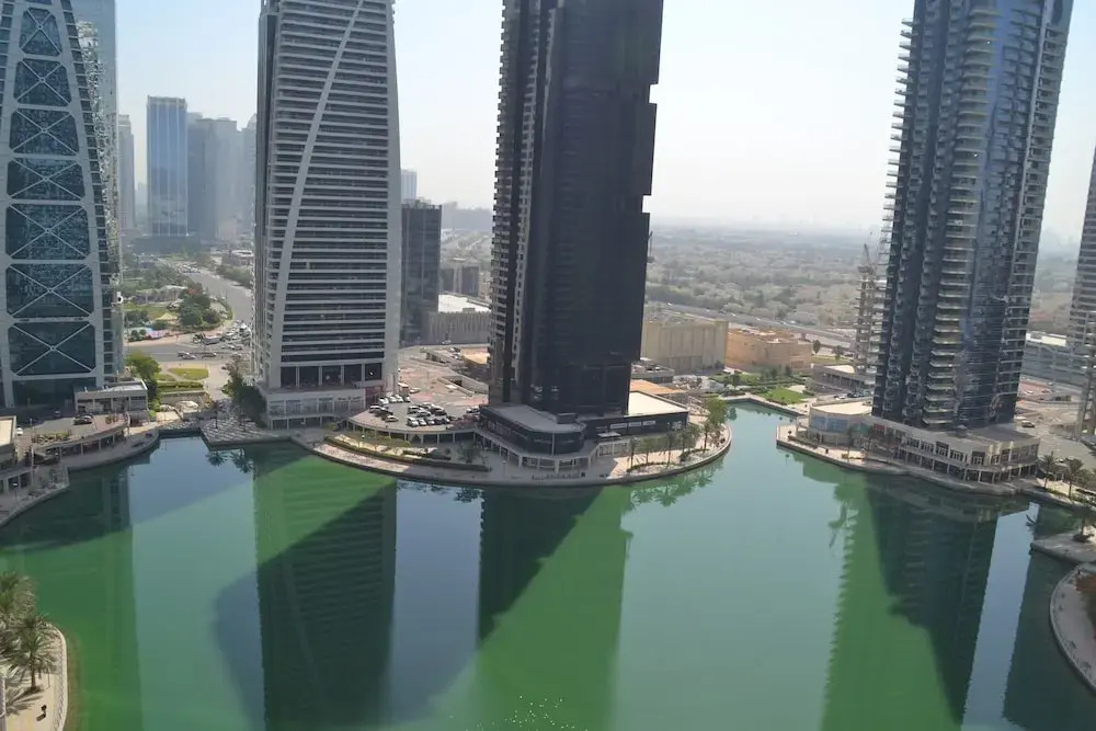 Delightful Lake View 1 Bedroom in JLT