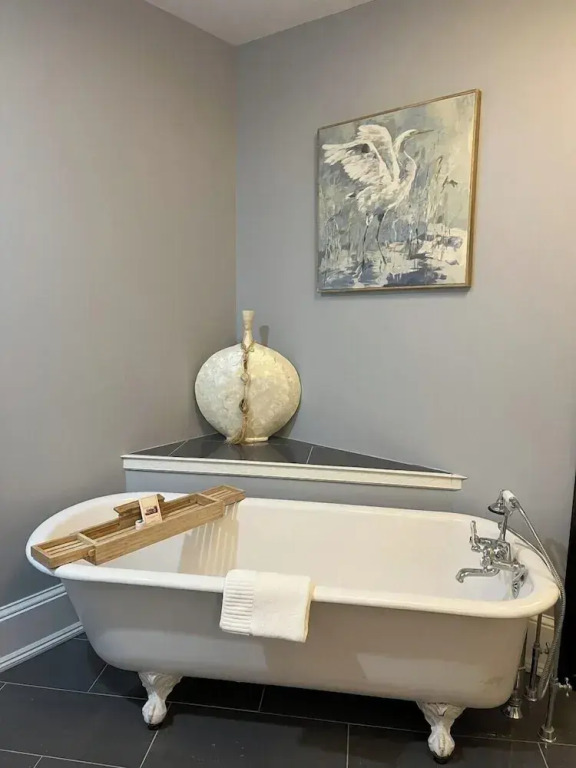 Saltair Inn Waterfront B&B