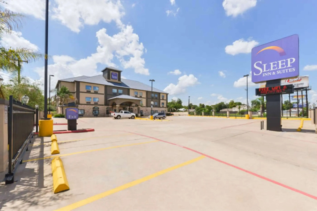 Sleep Inn & Suites Downtown Houston Near Convention Center