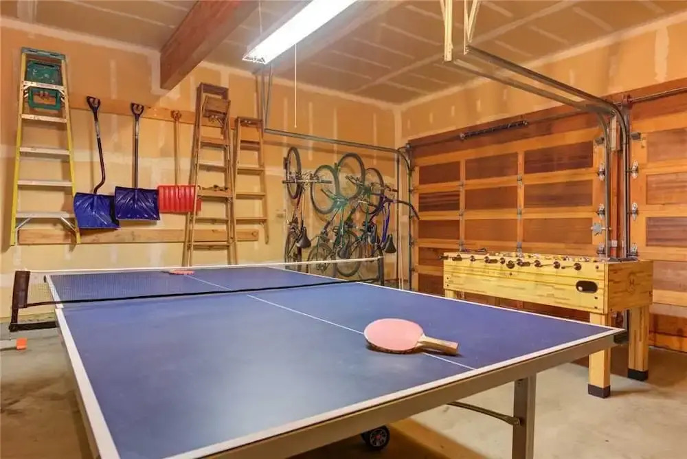 Awbrey Lane #7 by Village Properties at Sunriver