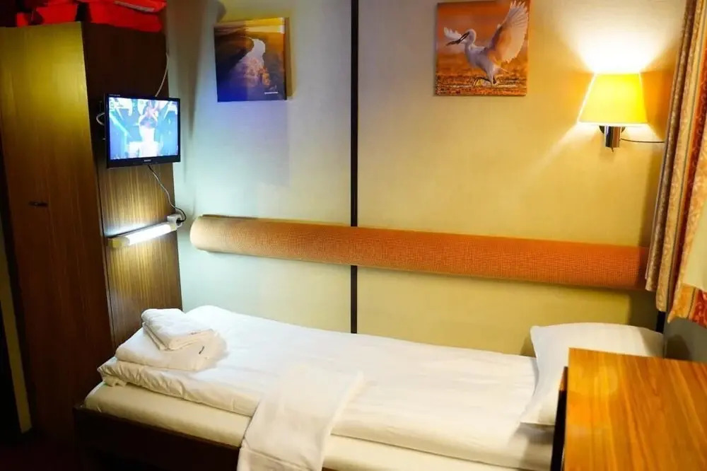 MS Diana Hotel - Cruises