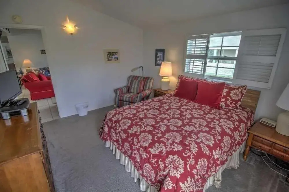 The 12th Month House 3 Bedroom Home by RedAwning
