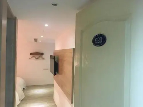 Li Gang Hotel