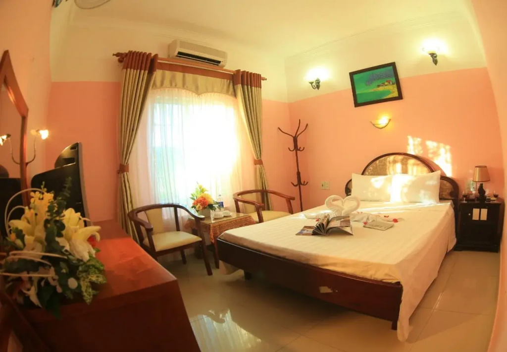 Thiên Đường Hotel Huế