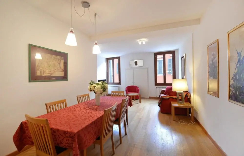 Stunning Apartment in Venezia With 2 Bedrooms and Wifi