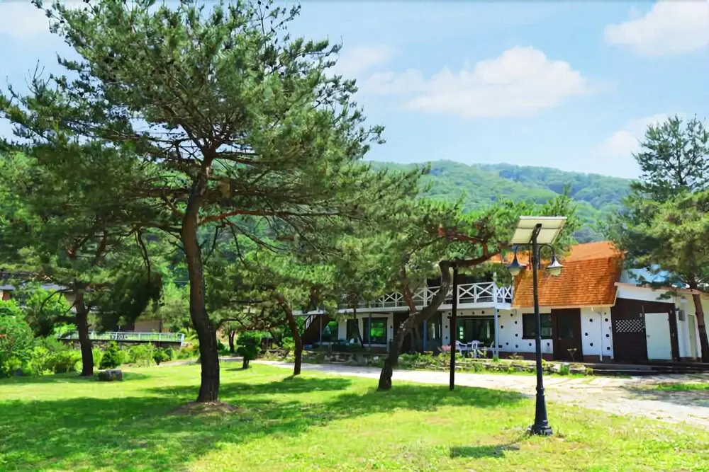 Wonju Munmak-eup Healing & Recreation Park Pension