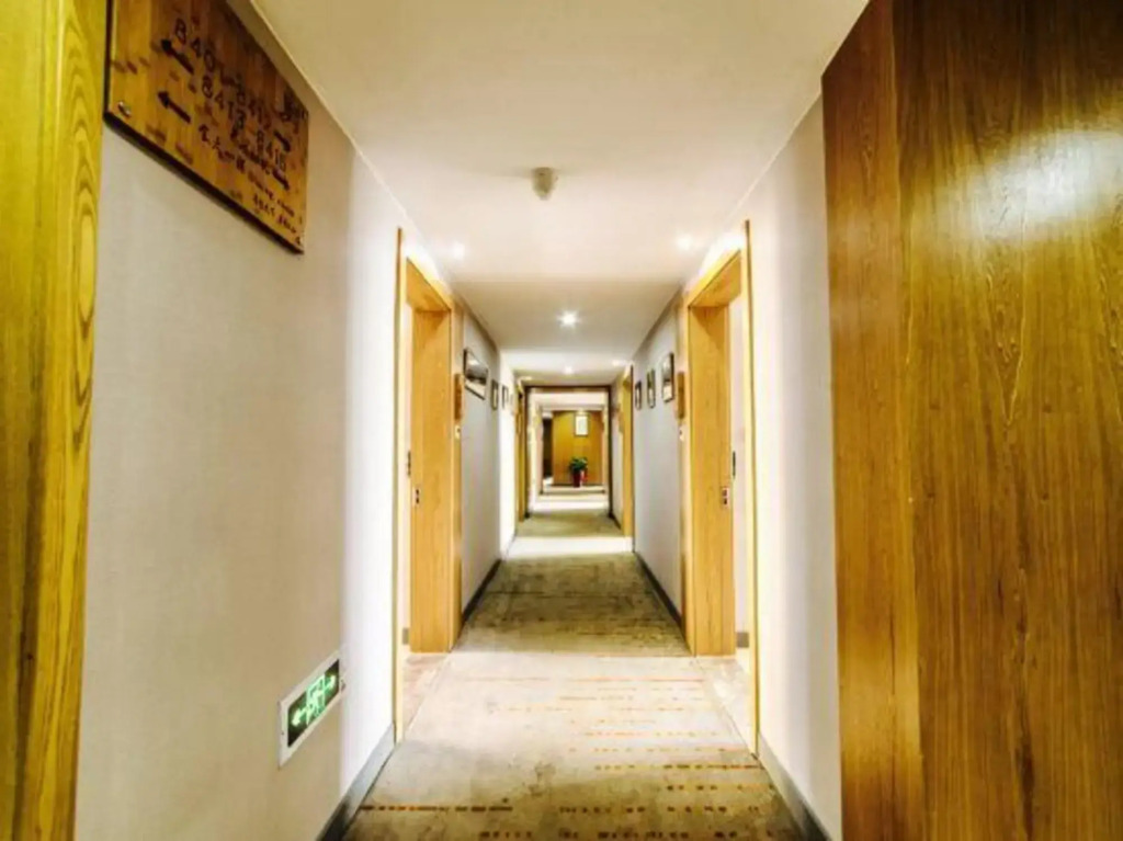 Xiao Jing Hotel