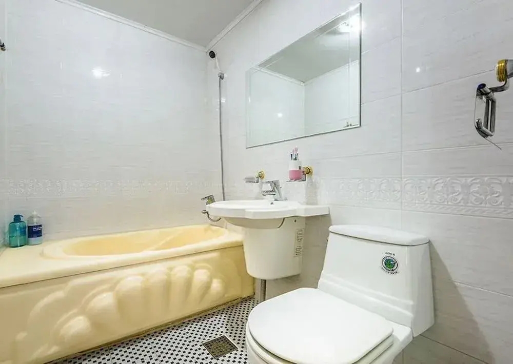 Che-Hui Western Hotel