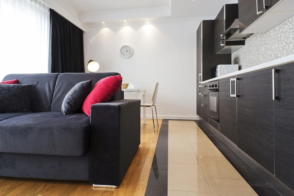 The Queen Luxury Apartments - Villa Fiorita
