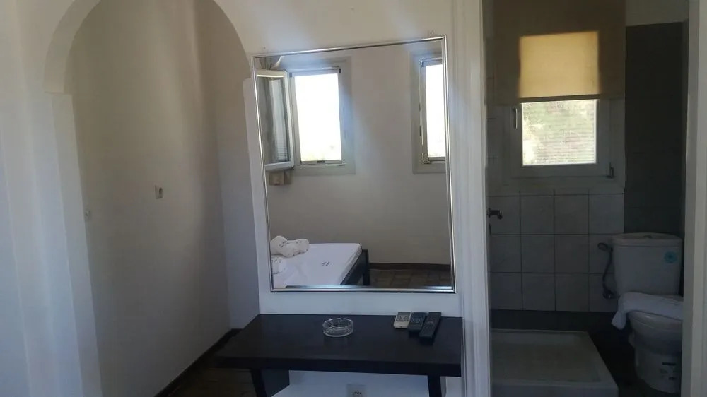 Mika Bungalows