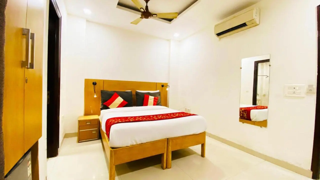 Hotel O Rohini Sector 24