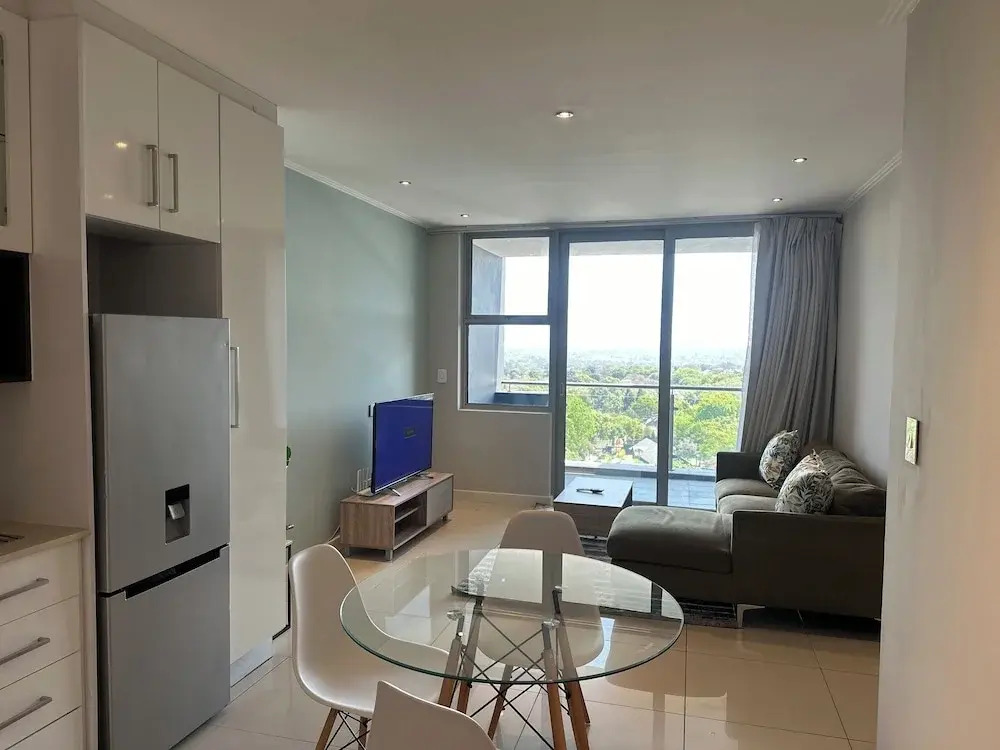 KMG Apartments at The Apex