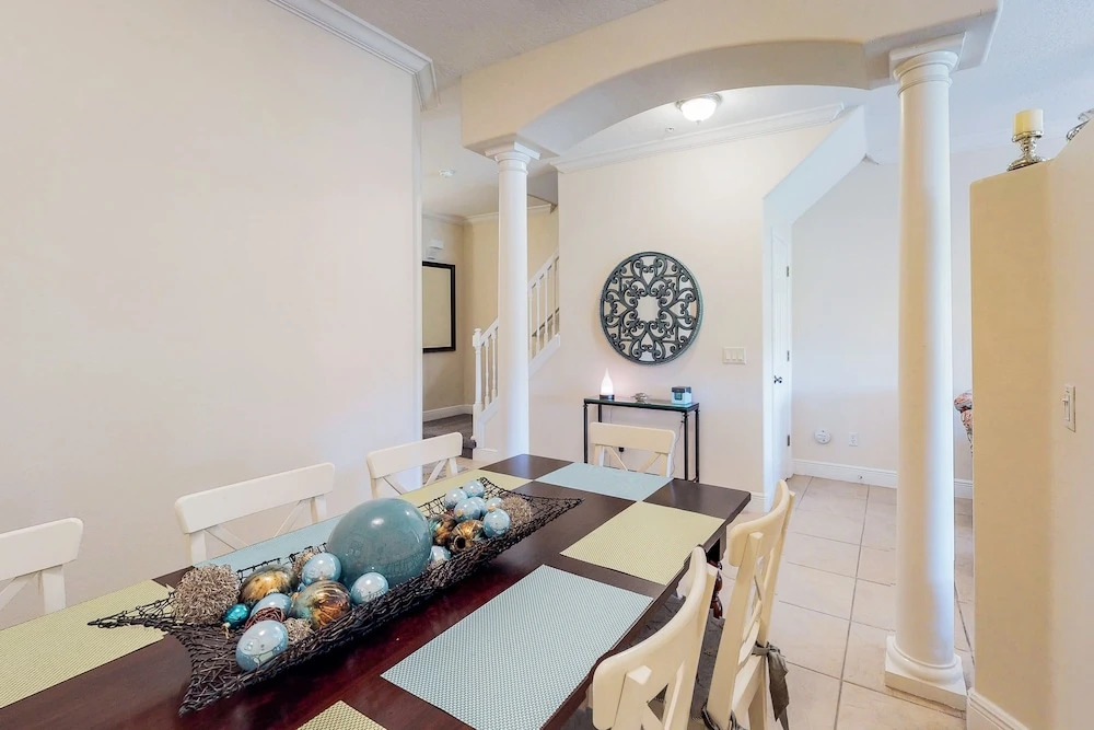 Rvh_436r Serene Living 3 Bedroom Townhouse