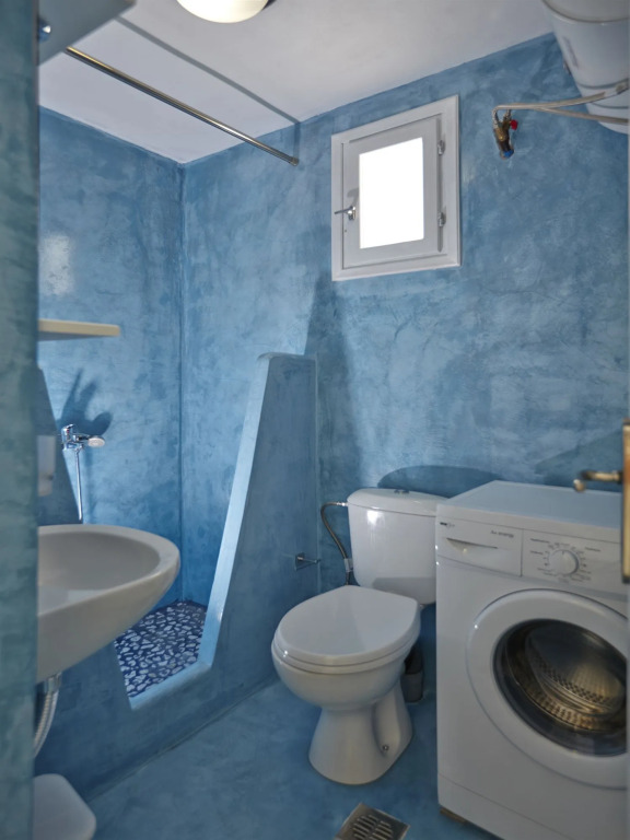 Loukas & Emma Eco Houses