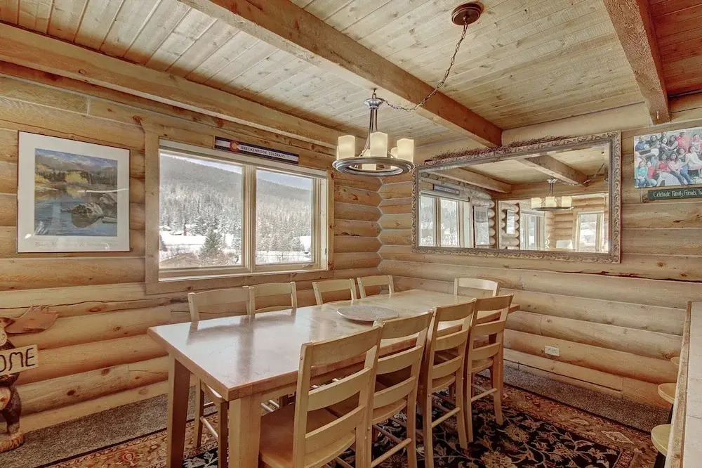 Cook Family Lodge