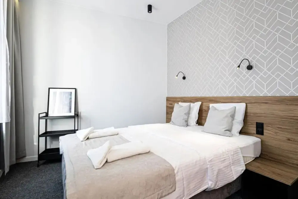 2homerent Estrella 9 Old Town View