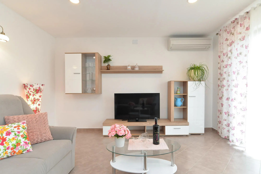 Apartment 1659