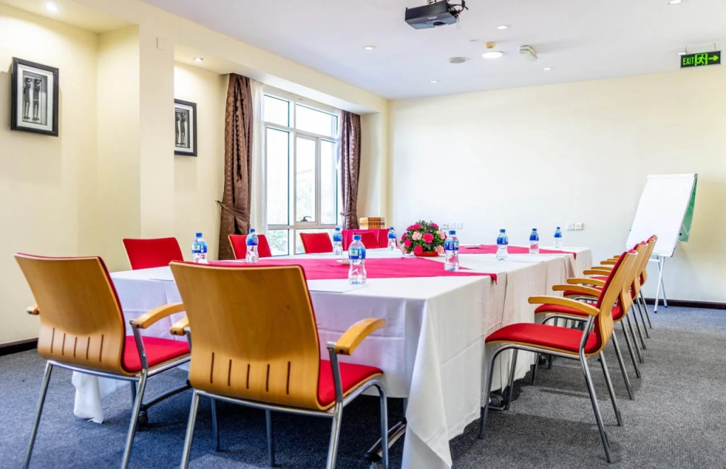 Holiday Inn Dar Es Salaam by IHG