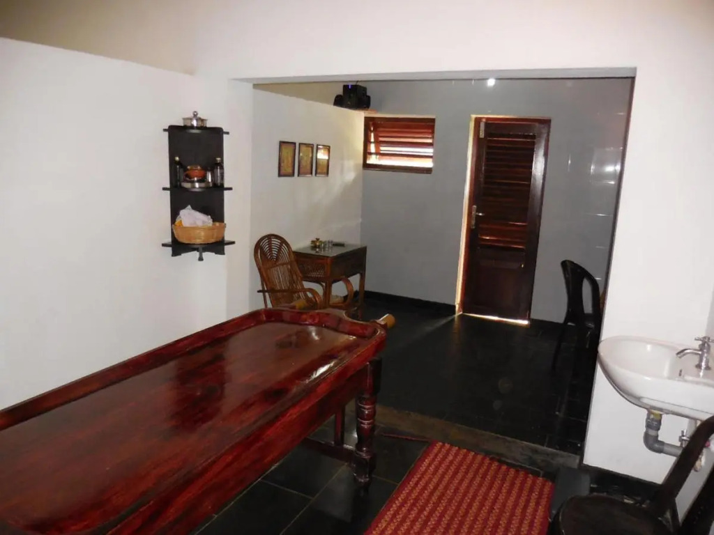 Canaan Beach Resort