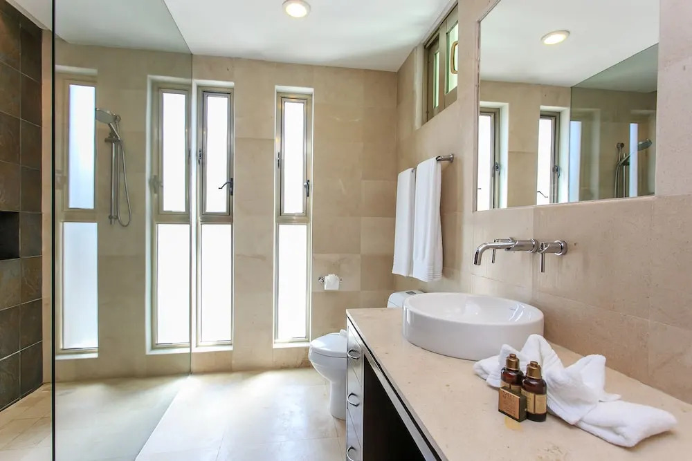 Penthouse via 38 Laguna by Stella Rentals